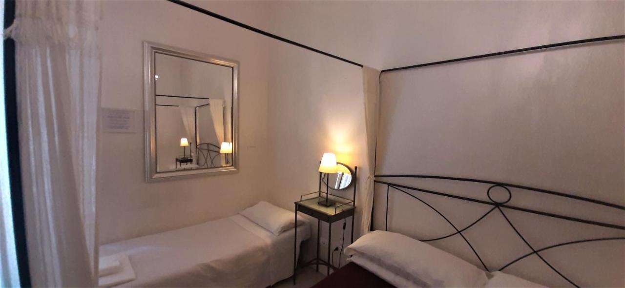 ดับเบิ้ลยูอาร์เอช ตรัสเตเวเร บีแอนด์บี Hotel โรม ภายนอก รูปภาพ