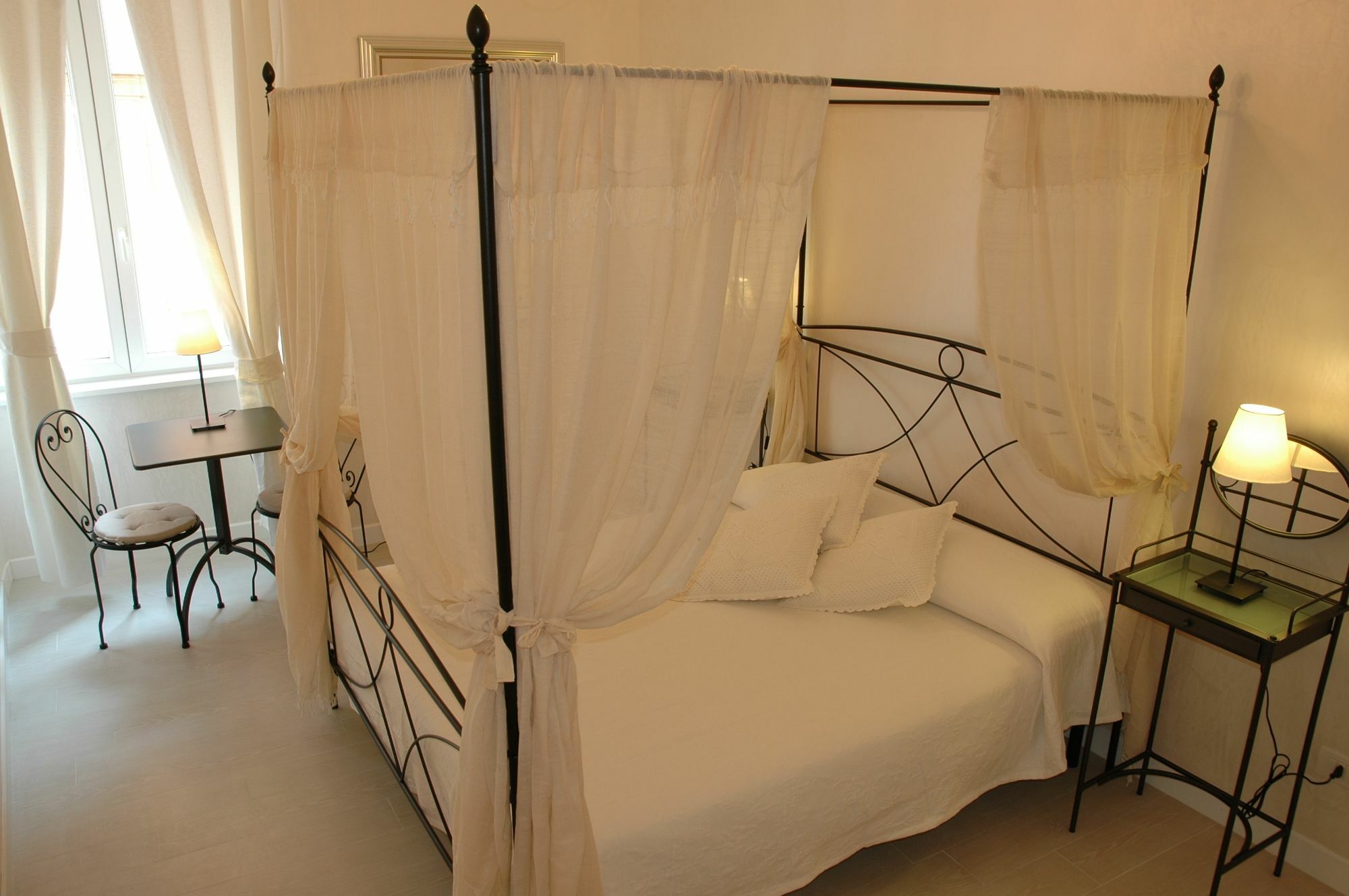 ดับเบิ้ลยูอาร์เอช ตรัสเตเวเร บีแอนด์บี Hotel โรม ห้อง รูปภาพ