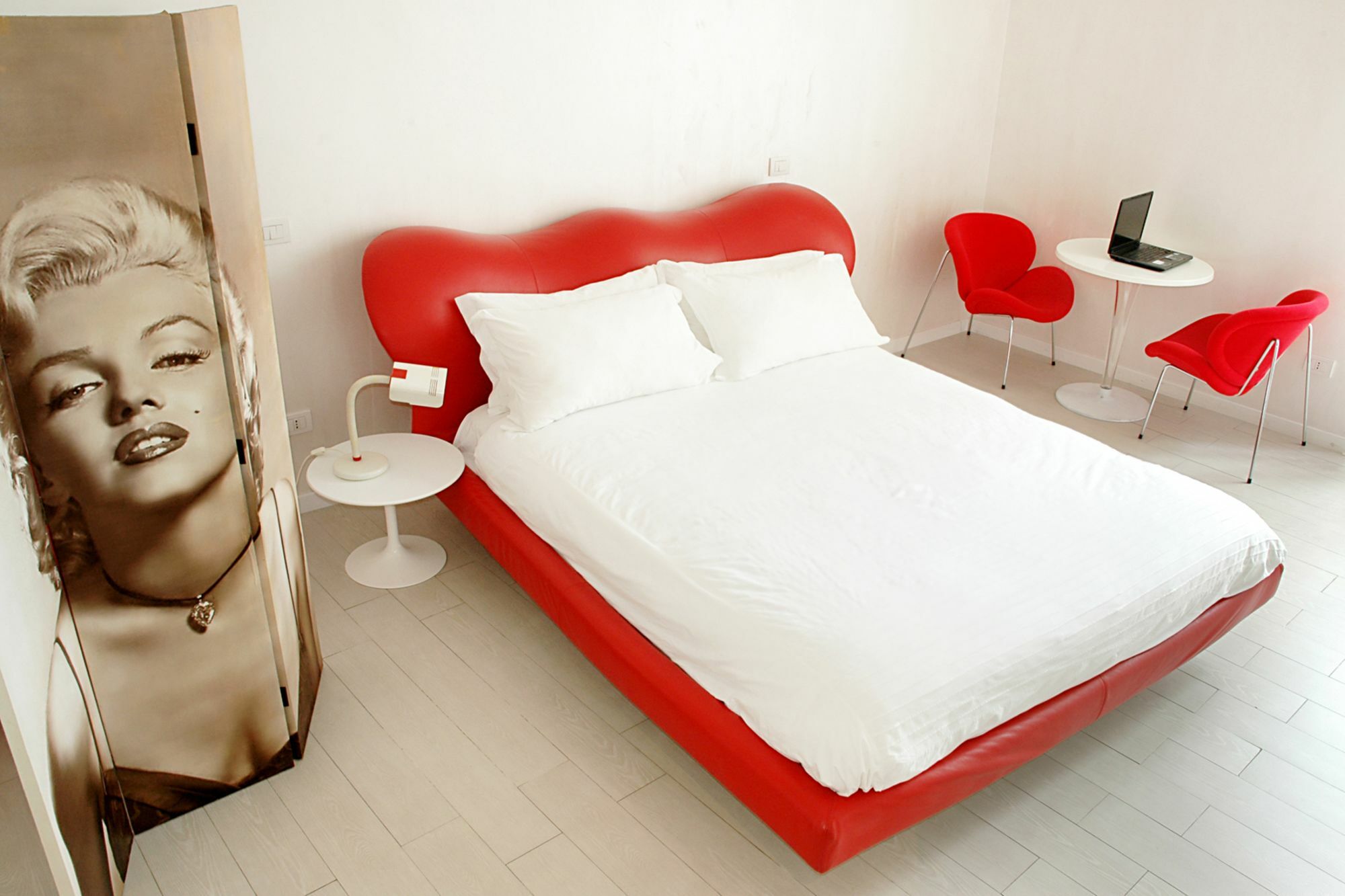 ดับเบิ้ลยูอาร์เอช ตรัสเตเวเร บีแอนด์บี Hotel โรม ห้อง รูปภาพ